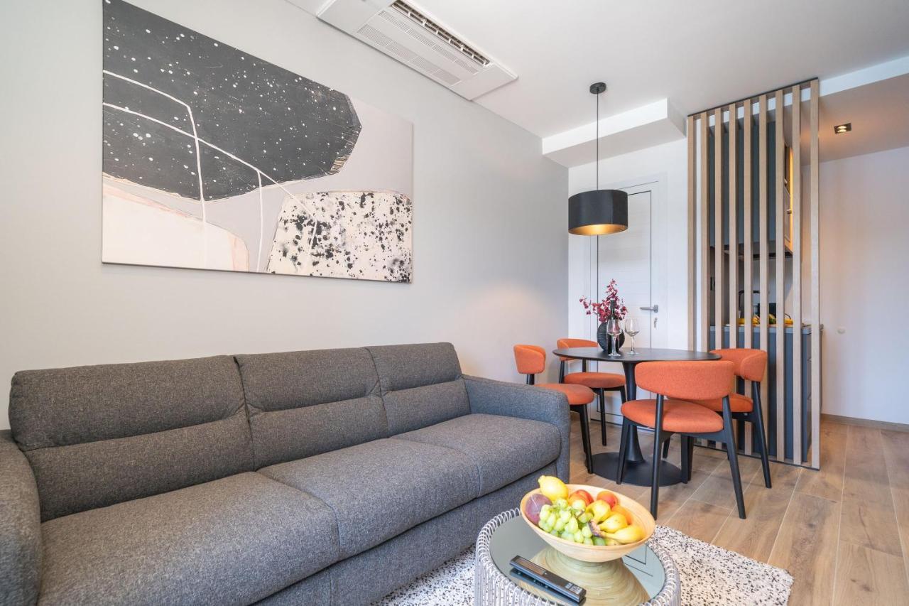 Apartments Villa Royale ซัฟทัท ภายนอก รูปภาพ